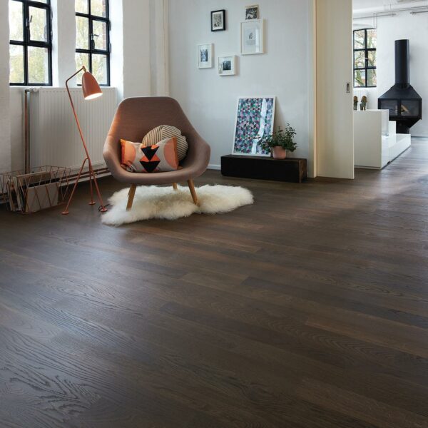 Eiche geräuchert crema 24 /Chêne geräuchert 24 Rovere geräuchert 24 Ohne Bürstung Klebeparkett b-protect Ohne Fase